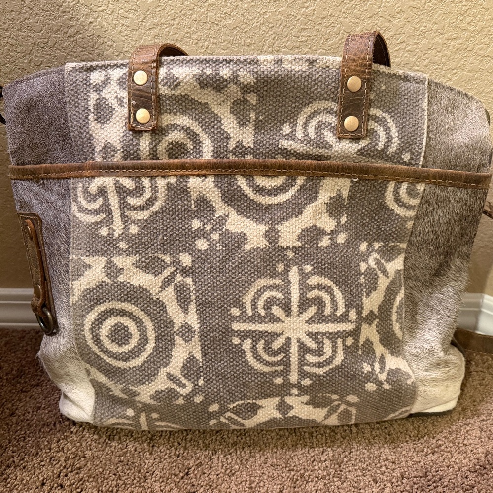 Myra Messenger Bag